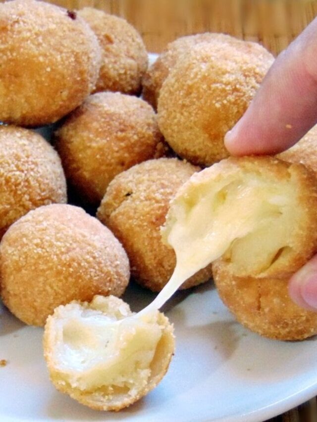 Fácil Receita de Bolinha de Queijo